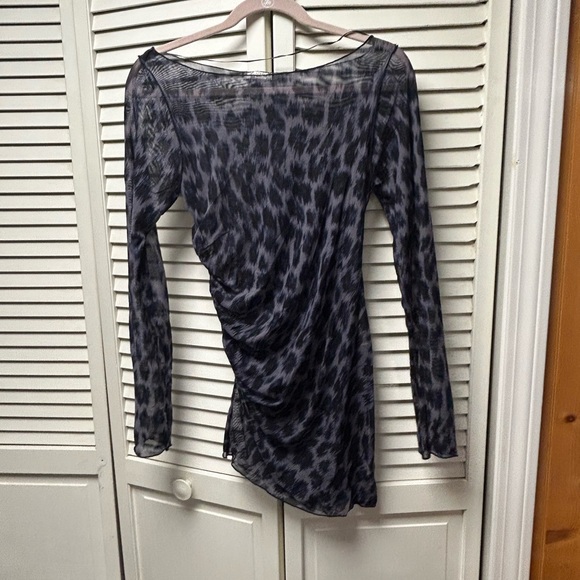 NWOT Free People Black and Gray Animal Print Long Sleeve Top - Picture 4 of 5